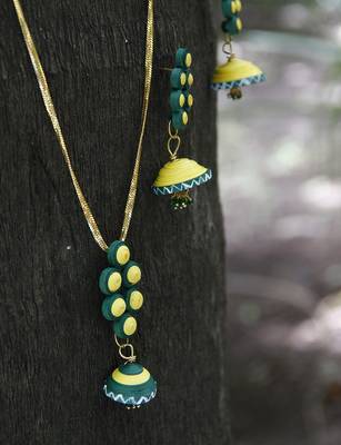 Multicolor Crystal Plain Pendants 5