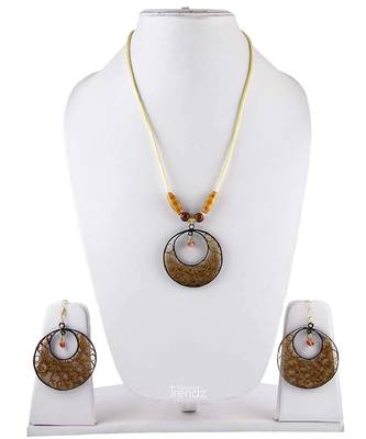 Multicolor Crystal Plain Pendants 1
