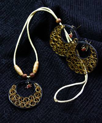 Multicolor Crystal Plain Pendants 4