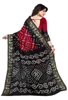 Black printed georgette saree with blouse 2