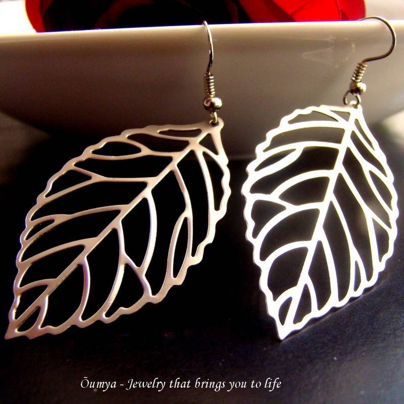 White Gold Plated Silver Leaf Filigree Light Weight Fashion earrings