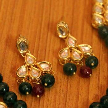 Multicolour Kundan Meenakari Semi Precious Necklace Set 2