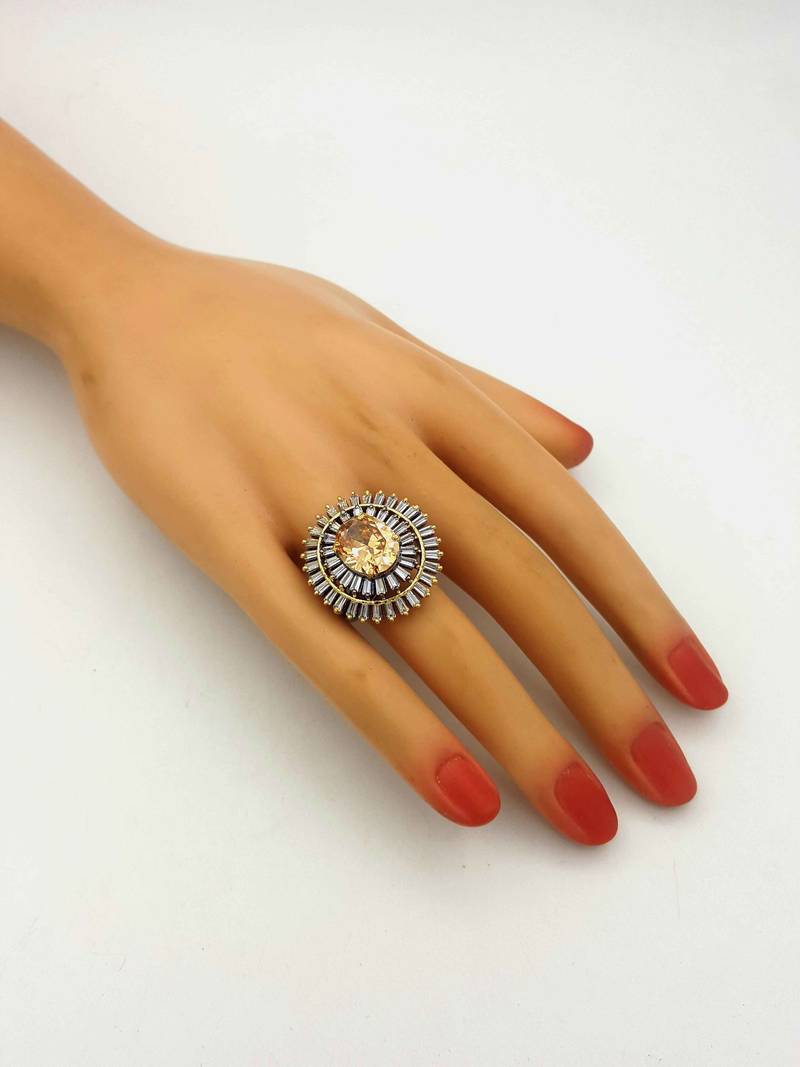 Golden Beige Designer Finger Ring Jewellery for Women Orniza 2695917