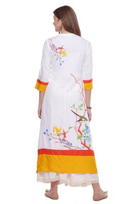 White Printed A-Line Rayon Kurta 2