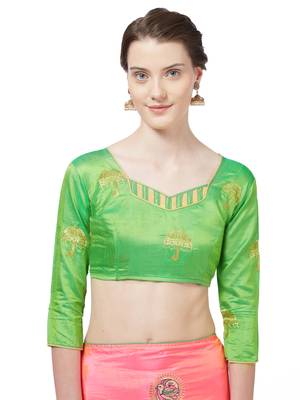 Peach Embroidered silk blend Saree With Blouse 4