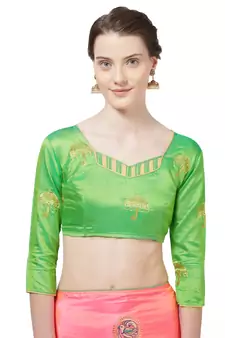 Peach Embroidered Silk Blend Saree With Blouse
