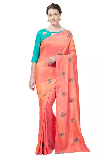 Peach Embroidered Silk Blend Saree With Blouse
