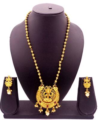 Kempu High Gold Plated Laxmi Temple Pendant Earring Set 4