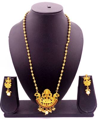 Kempu Green High Gold Plated Laxmi Temple Pendant Earring Set 1