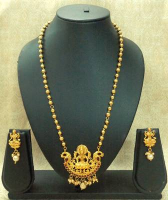 Kempu High Gold Plated Laxmi Temple Pendant Earring Set 1