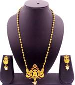 Kempu High Gold Plated Laxmi Temple Pendant Earring Set