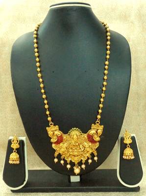 Kempu Green High Gold Plated Laxmi Temple Pendant Earring Set 1