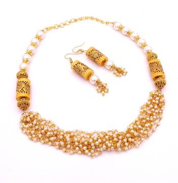 Elegent White Brass Pearl Beaded Mala Necklace Set 3