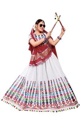 White Embroidered Cotton Navratri Lehenga Chaniya Choli 1