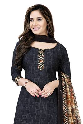 Navy-Blue Abstract Print Crepe Salwar With Dupatta 4