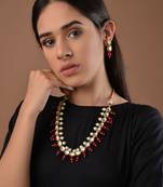Kundan And Red Onyx Necklace Set With Pearls