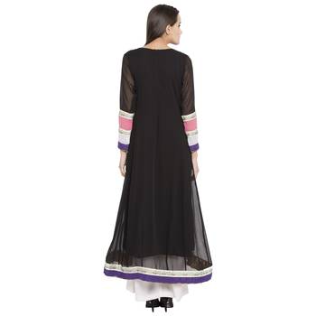 Black Embroidered Georgette kurta & 4