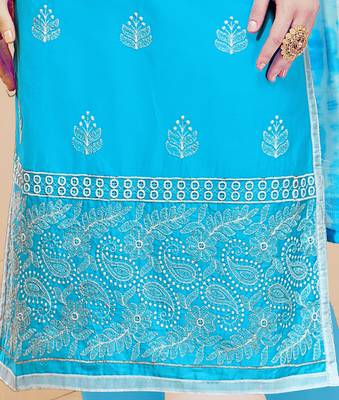 Sky-blue embroidered cotton salwar with dupatta 3