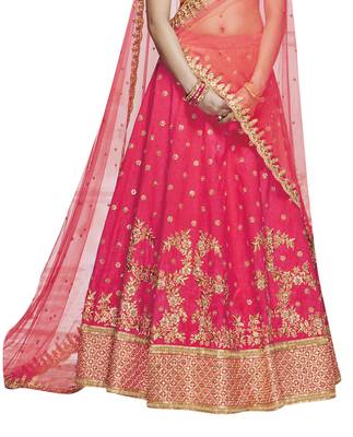 Pink Embroidered Handloom Silk Lehenga Choli With Dupatta 2