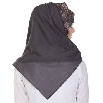 Momin Libas Embroidered Cotton Girls Scarf 2