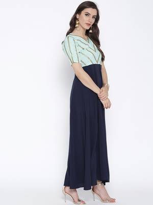 Blue printed crepe kurta 4