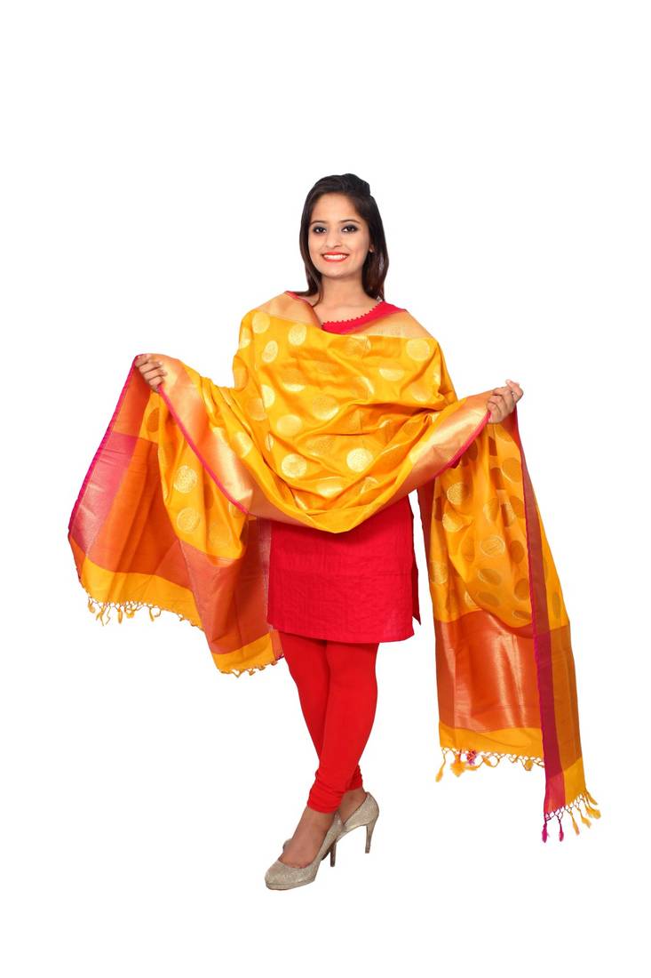 Gold and yellow banarasi dupatta with round design