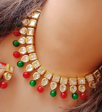 Red And Green Beads Kundan Necklace Set 1
