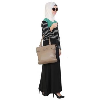 Black printed poly crepe stitched islamic abaya 2