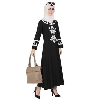 Black printed polyester stitched islamic abaya 1