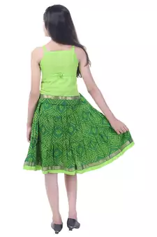 Green Cotton Printed Set of Skirt and Top for Girls