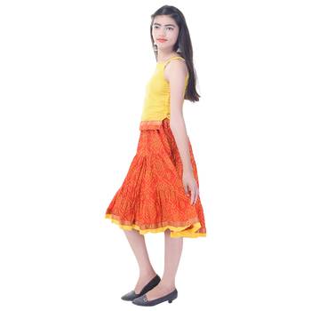 Yellow Cotton Printed Set of Skirt and Top for Girls 3