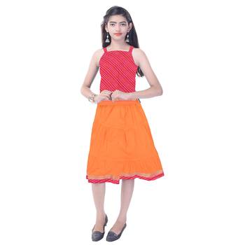 Pink Cotton Printed Set of Skirt and Top for Girls 1