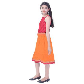 Pink Cotton Printed Set of Skirt and Top for Girls 3