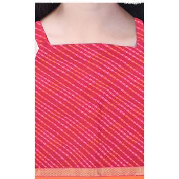 Pink Cotton Printed Set of Skirt and Top for Girls 5
