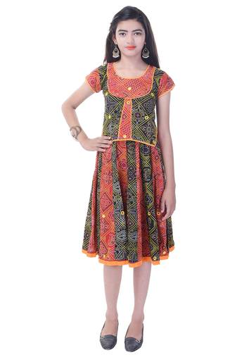 Multicolor Cotton Printed Set of Skirt and Top for Girls