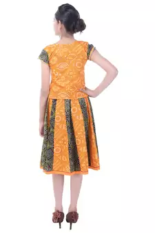 Multicolor Cotton Printed Set of Skirt and Top for Girls
