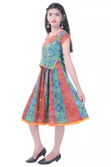 Multicolor Cotton Printed Set of Skirt and Top for Girls