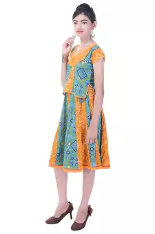 Multicolor Cotton Printed Set of Skirt and Top for Girls