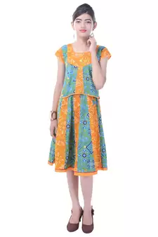 Multicolor Cotton Printed Set of Skirt and Top for Girls