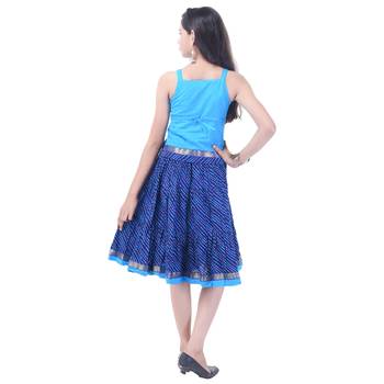 Blue Cotton Printed Set of Skirt and Top for Girls 2