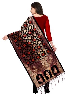 Women's Black Banarasi Woven Work Stole And Dupattas (free Size) 2