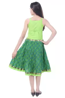 Green Cotton Printed Set of Skirt and Top for Girls