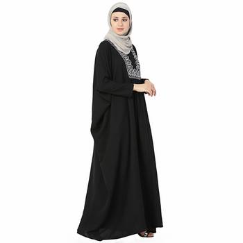 Black printed polyester stitched islamic abaya 5