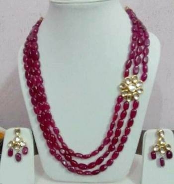 Kundna And Red Mani Stones Necklace Set 1
