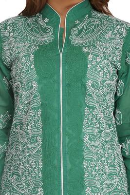 Green Embroidered Cotton Chikankari Kurti 4