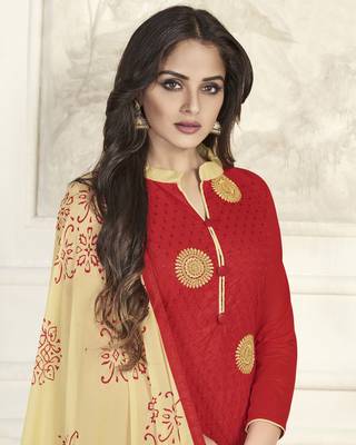 Red Embroidered Cotton Salwar With Dupatta 2