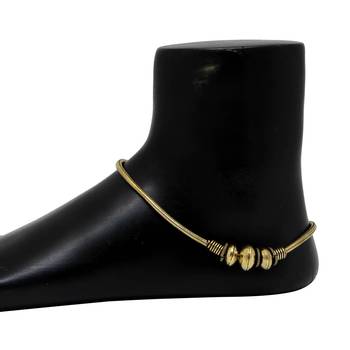 Gold Color Traditional Anklet For Girls And Women 2