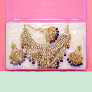 Blue Color Imitation Pearl Kundan Necklace With Earring And Maang Tikka 3