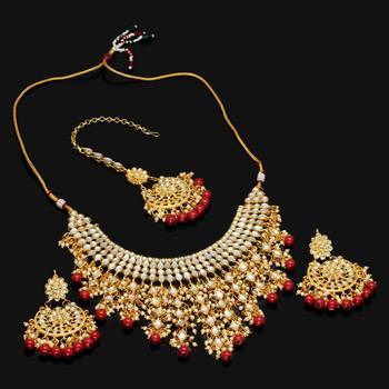 Maroon Color Imitation Pearl Kundan Necklace With Earring And Maang Tikka 2