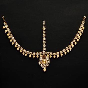Gold Color Kundan Work Matha Patti 1